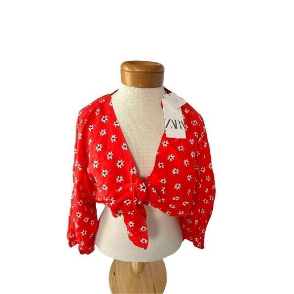 Zara red front tie floral crop blouse size medium NWT - Picture 8 of 9